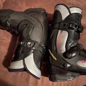 Salomon Optima 4.2 ultra light ski boots